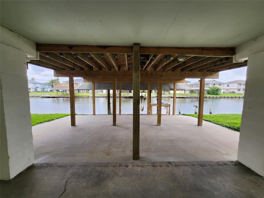 Bayou Vista, Texas 77563, United States, 3 Bedrooms Bedrooms, ,3 BathroomsBathrooms,Residential,Active,188351