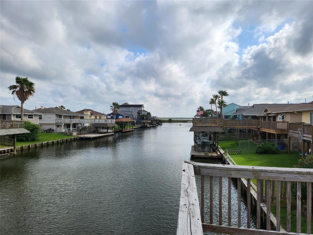 Bayou Vista, Texas 77563, United States, 3 Bedrooms Bedrooms, ,3 BathroomsBathrooms,Residential,Active,188351