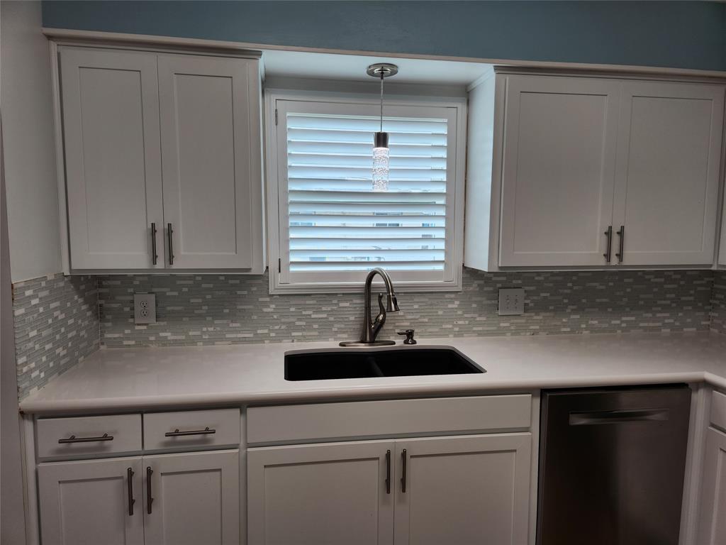 Bayou Vista, Texas 77563, United States, 3 Bedrooms Bedrooms, ,3 BathroomsBathrooms,Residential,Active,188351