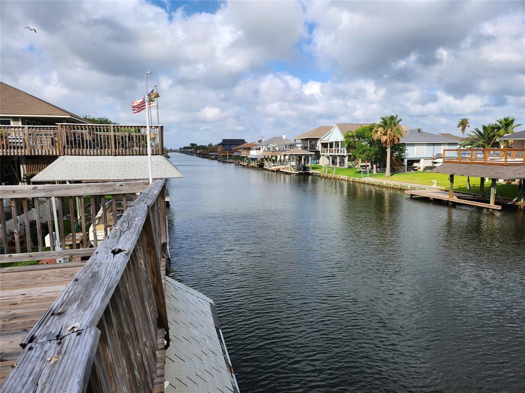 Bayou Vista, Texas 77563, United States, 3 Bedrooms Bedrooms, ,3 BathroomsBathrooms,Residential,Active,188351