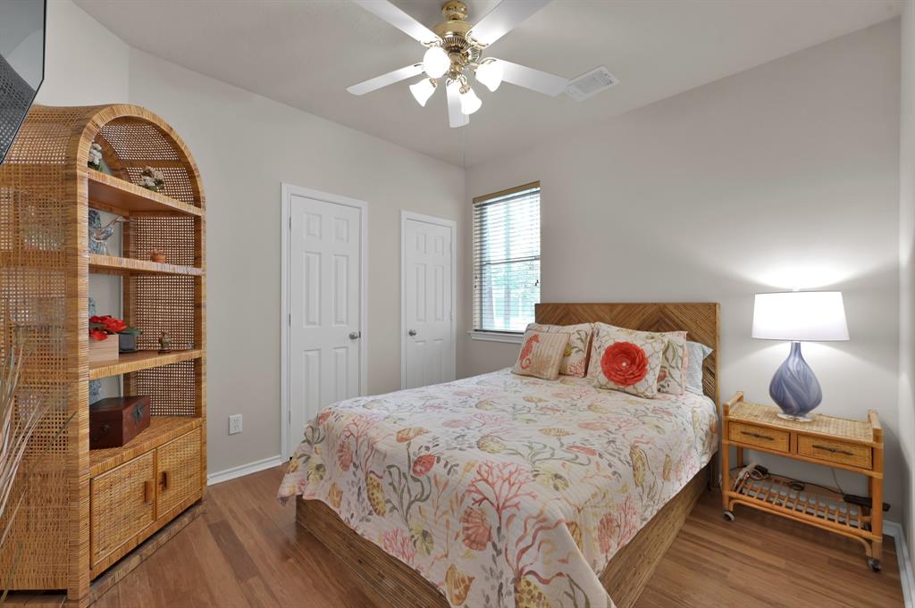47 N Merryweather Circle, The Woodlands, Texas image 21
