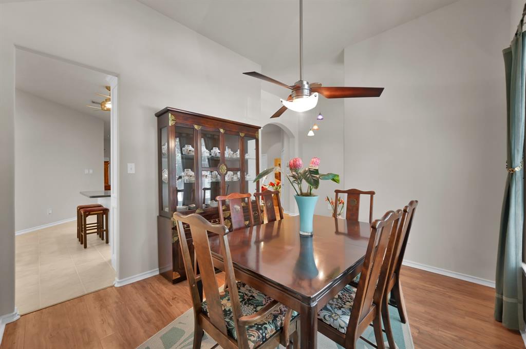 47 N Merryweather Circle, The Woodlands, Texas image 5