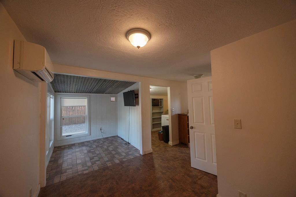 1003 N Banks Street, Caldwell, Texas image 44