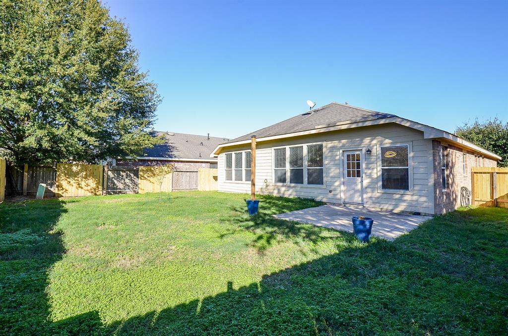15111 Crescent Lilly Drive, Cypress, Texas image 31
