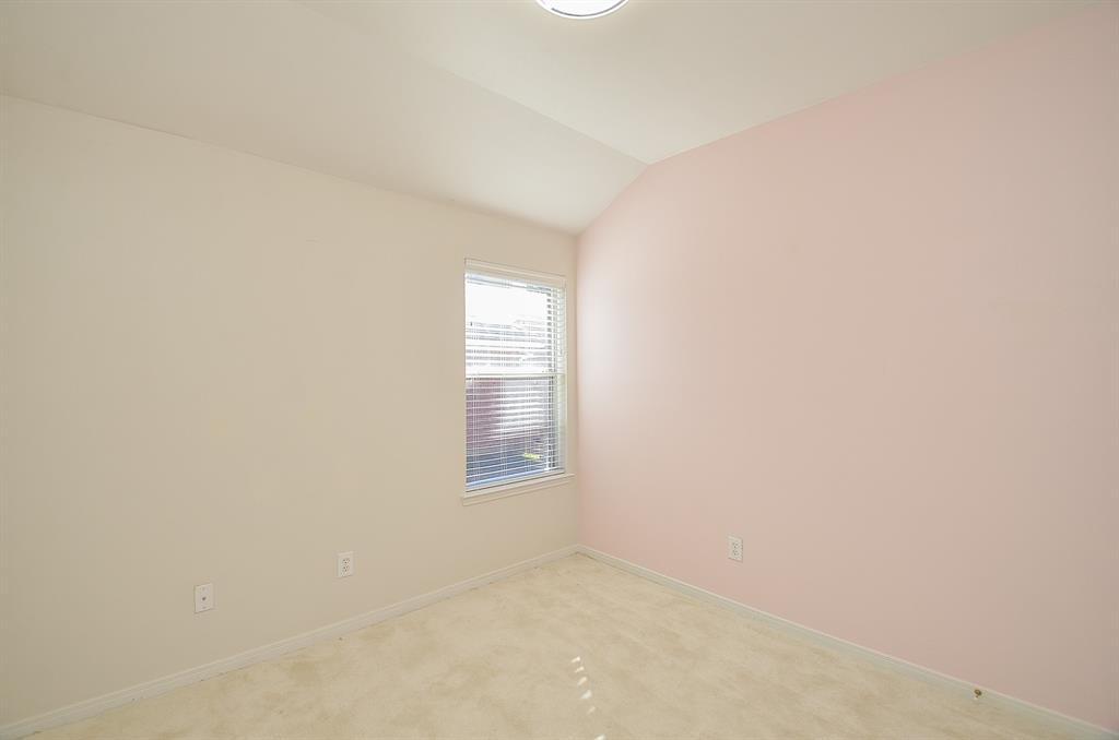 15111 Crescent Lilly Drive, Cypress, Texas image 8