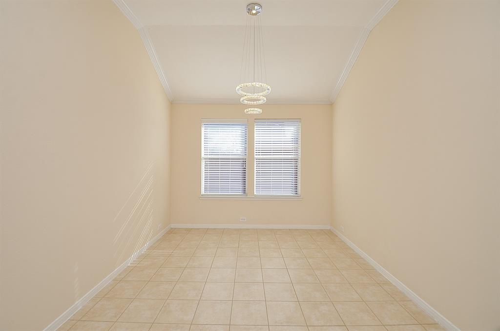 15111 Crescent Lilly Drive, Cypress, Texas image 12