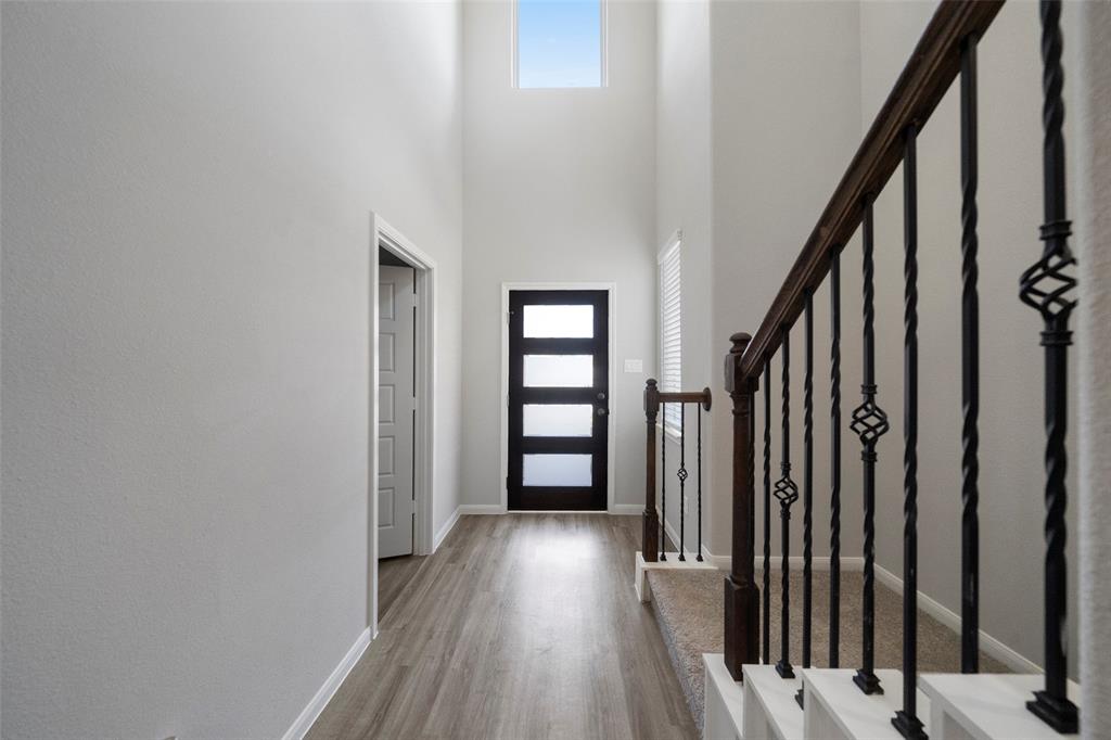 1453 Sundown Glen