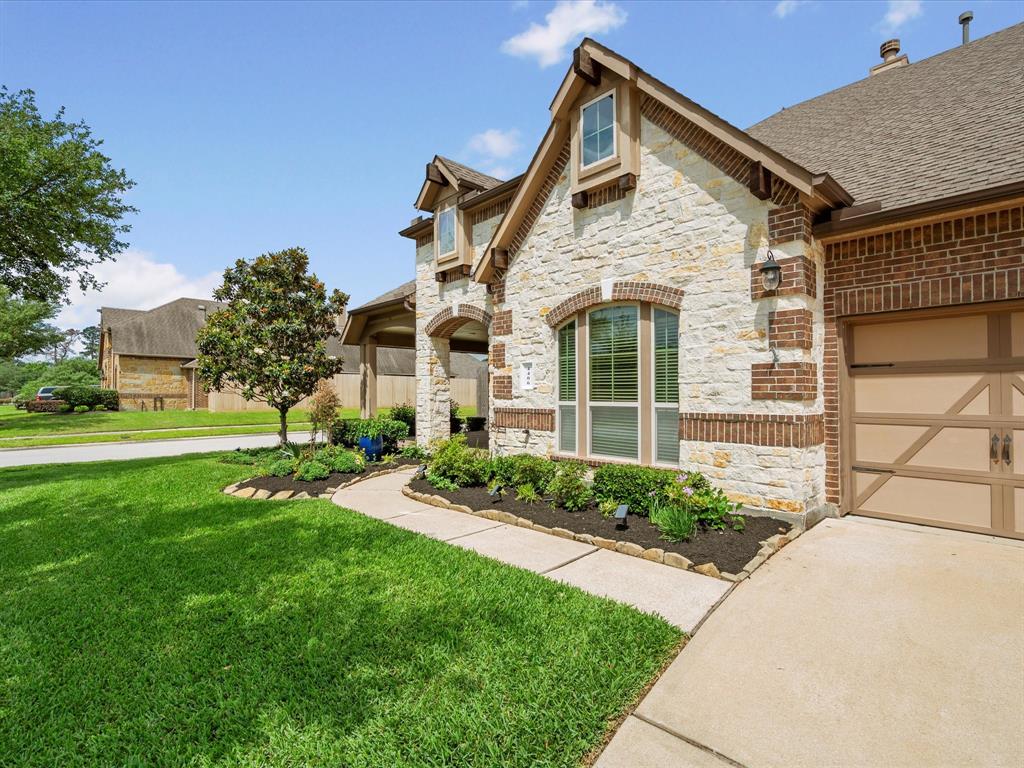 4406 Sanctuary Trails Drive, Spring, Texas image 5