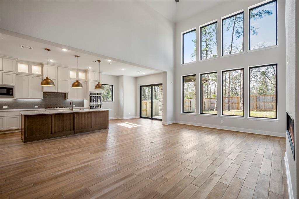 324 Magnolia Bloom Court, Willis, Texas image 11