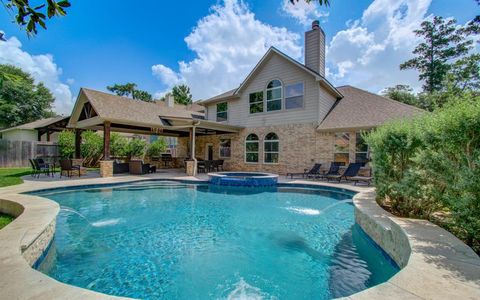 2512 Eagle Post Drive Conroe TX 77304