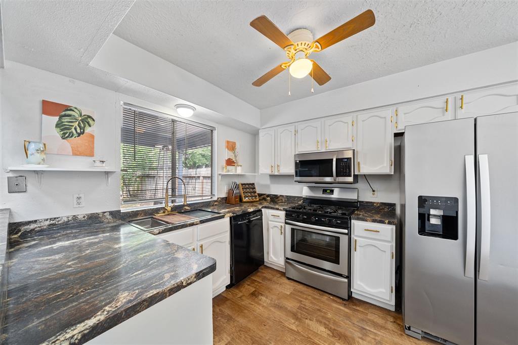 17822 Autumn Trails Lane, Houston, Texas image 6