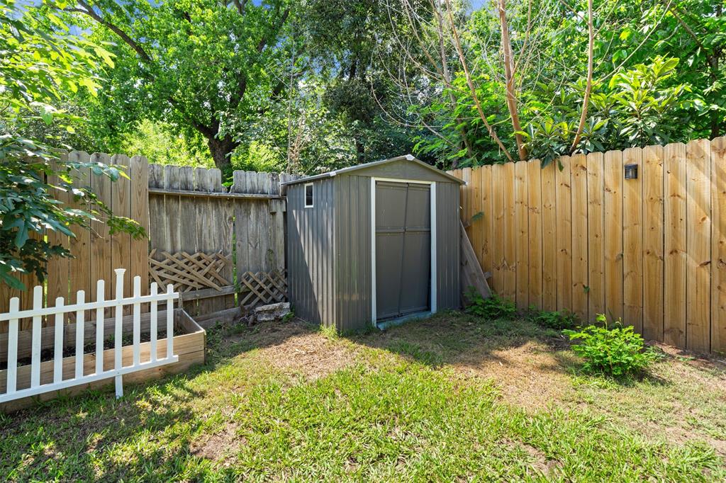 17822 Autumn Trails Lane, Houston, Texas image 27