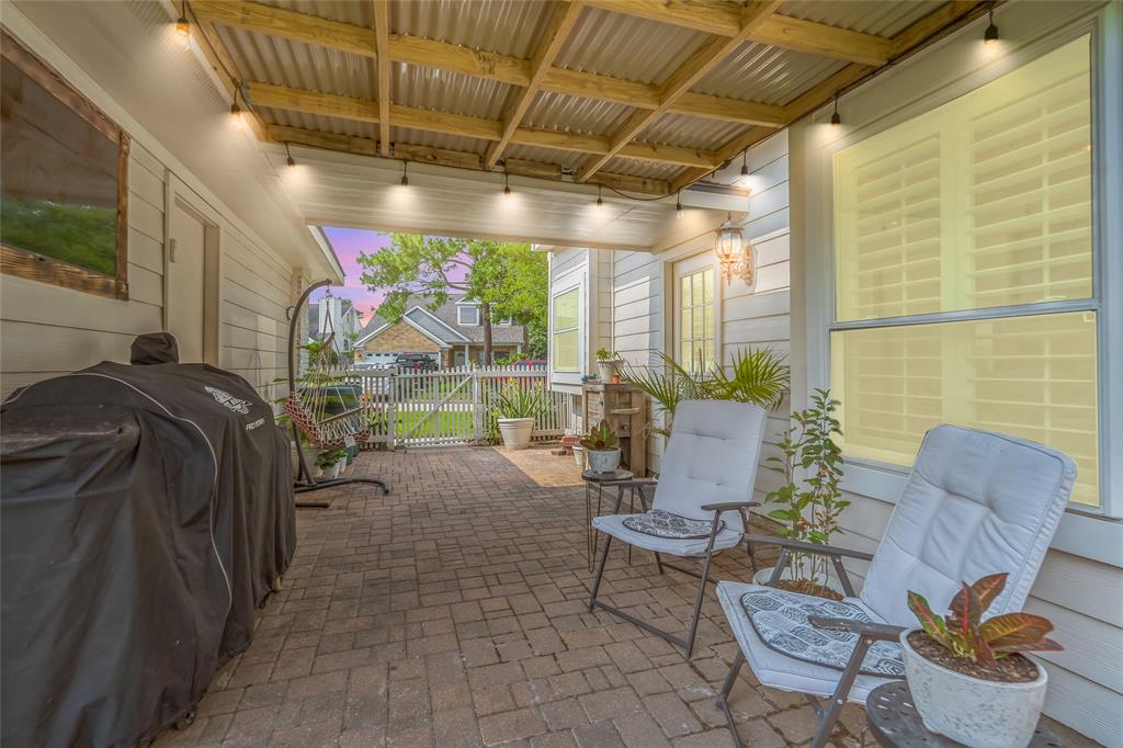 1914 Tipperary Drive, Deer Park, Texas image 6