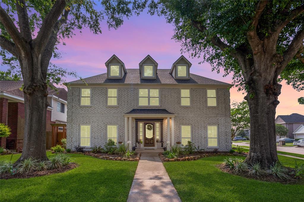 1914 Tipperary Drive, Deer Park, Texas image 1