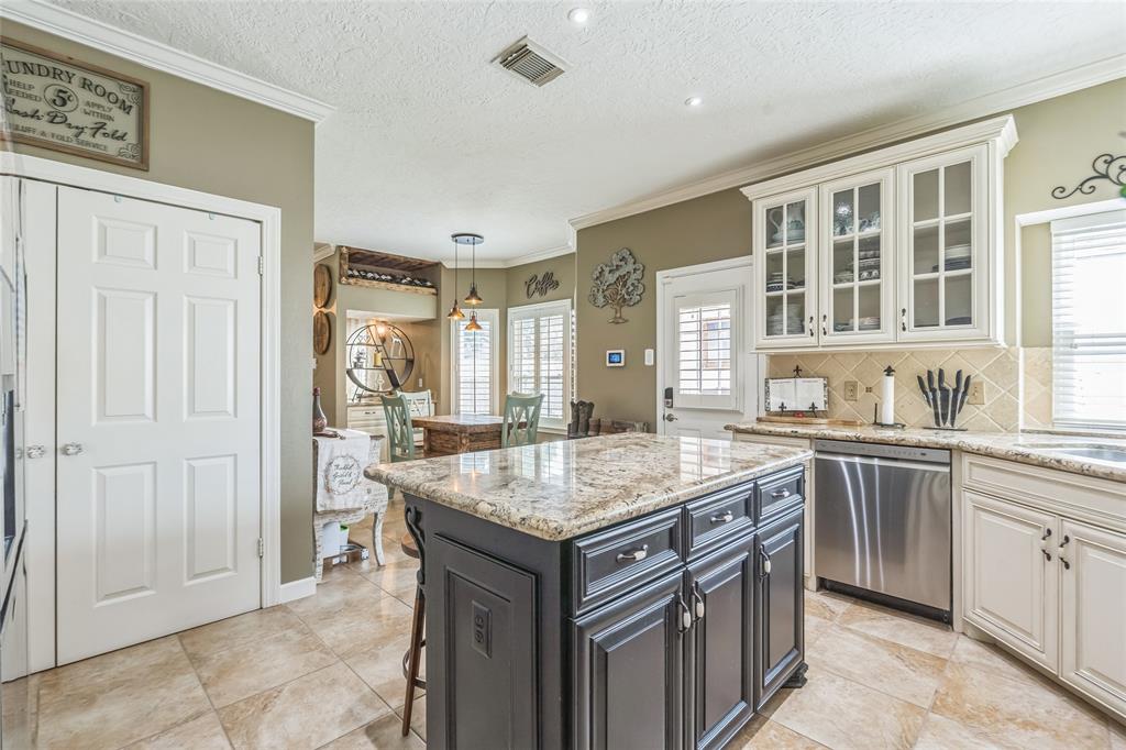 1914 Tipperary Drive, Deer Park, Texas image 19