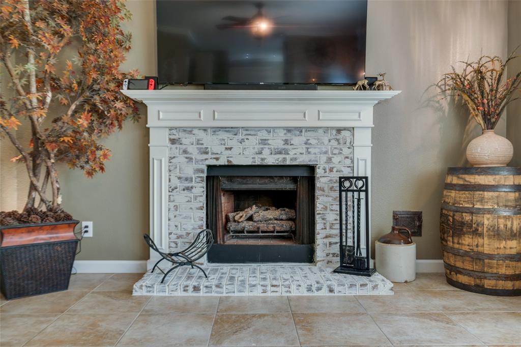 1914 Tipperary Drive, Deer Park, Texas image 12