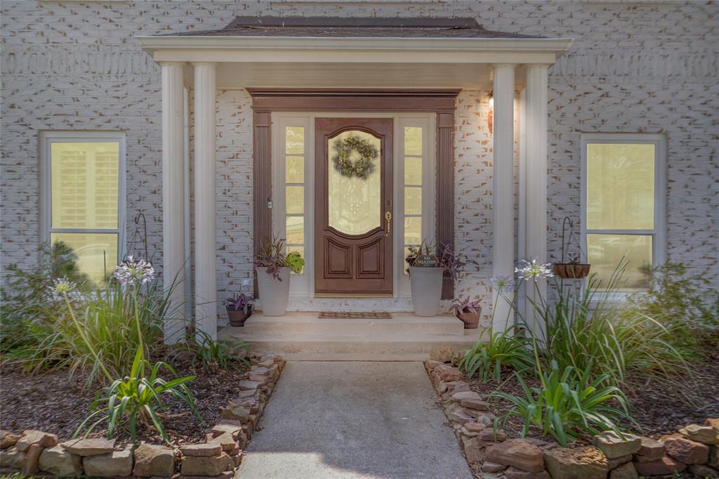 1914 Tipperary Drive, Deer Park, Texas image 2