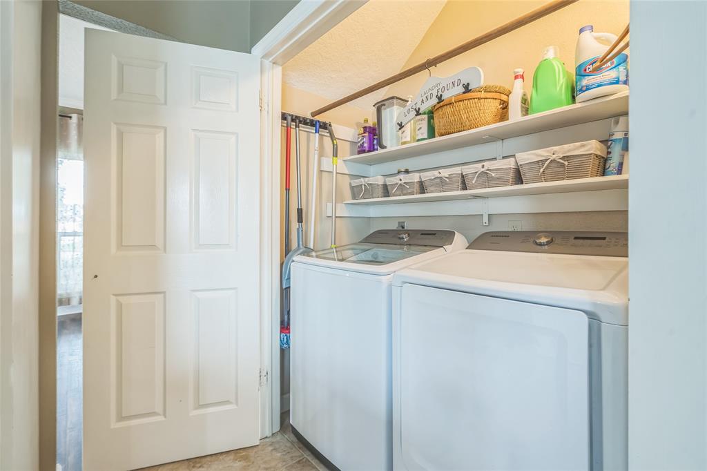 1914 Tipperary Drive, Deer Park, Texas image 30