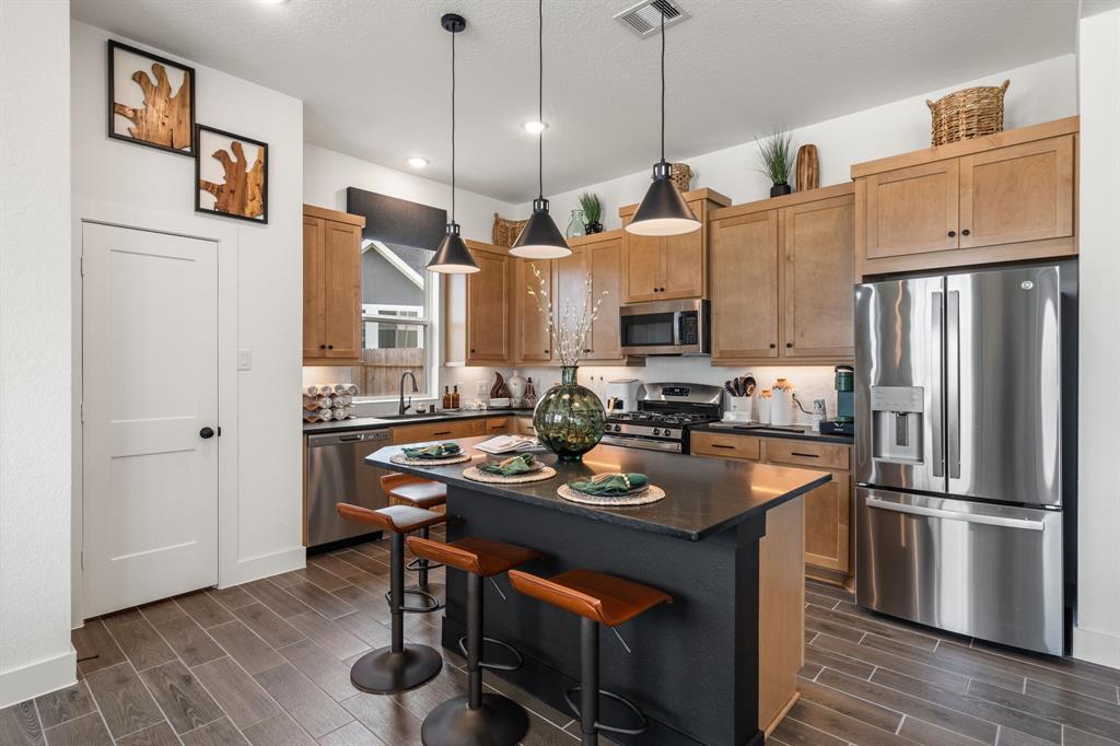 9434 Autumn Vale Drive, Missouri City, Texas image 2