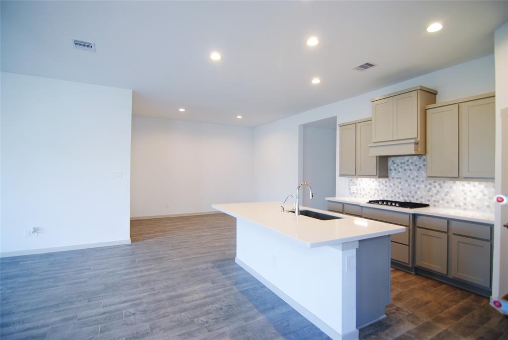29506 Red Rocks Park Drive