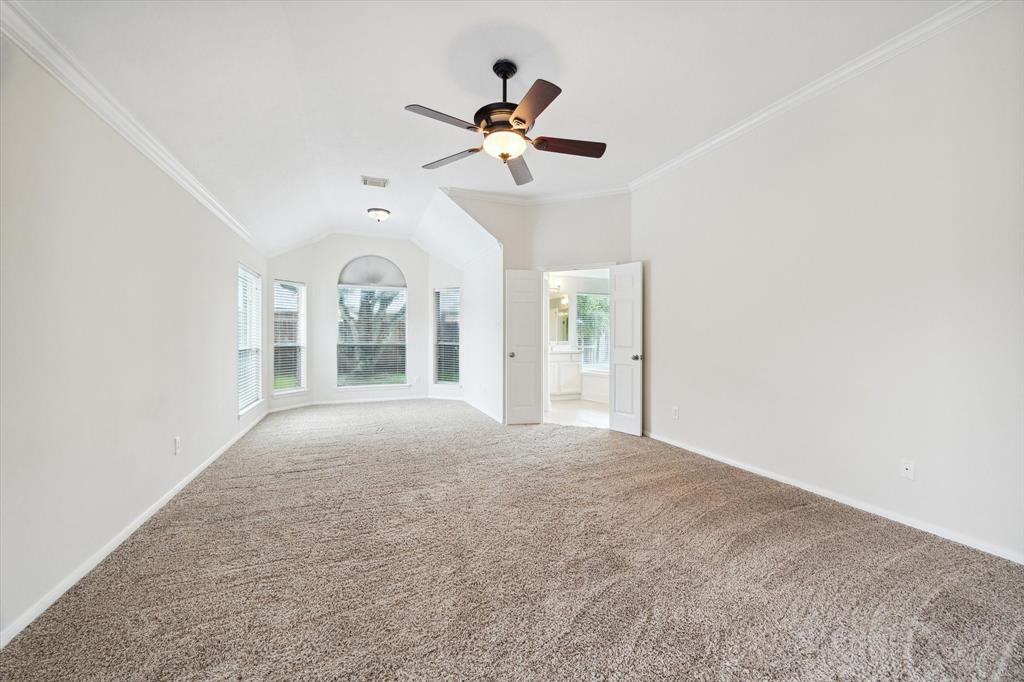 2827 Love Court, Friendswood, Texas image 15
