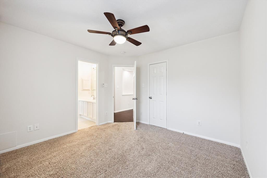 2827 Love Court, Friendswood, Texas image 22