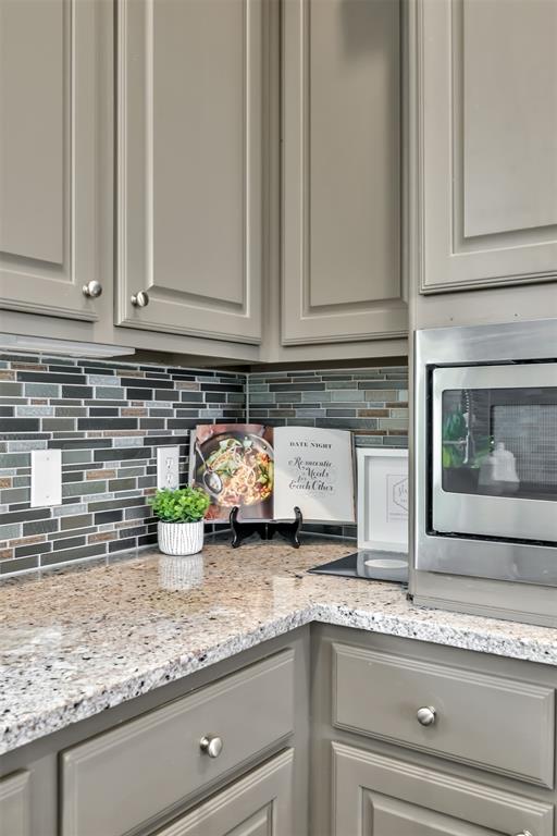 34 Shell Port Sq, The Woodlands, Texas image 28