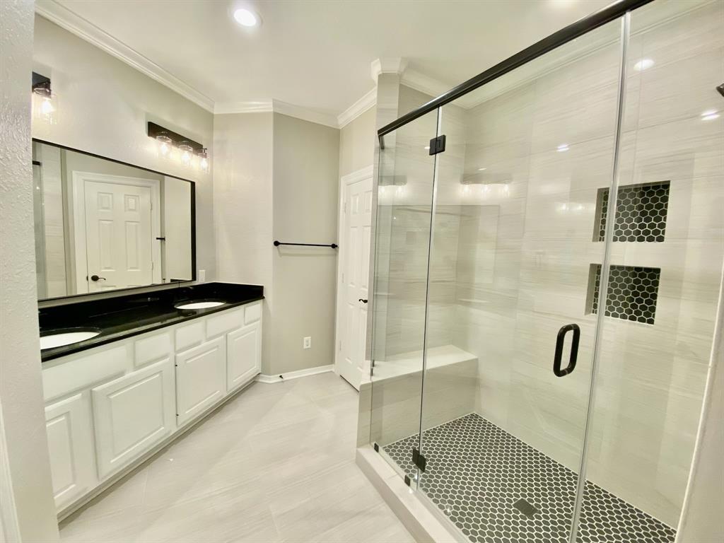 34 Shell Port Sq, The Woodlands, Texas image 24