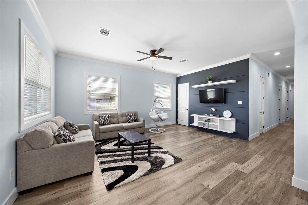 4024 Surf Drive