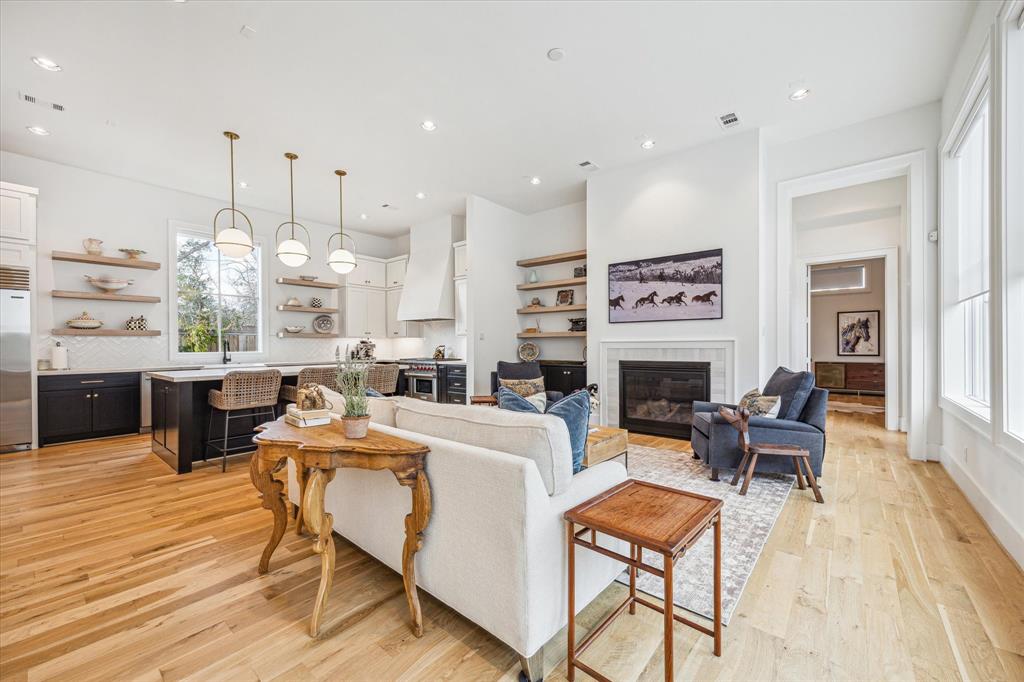 307 Aurora Street, Houston, Texas image 11