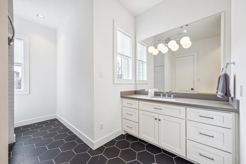 307 Aurora Street, Houston, Texas image 29