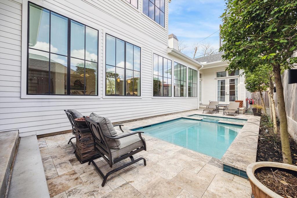 307 Aurora Street, Houston, Texas image 35