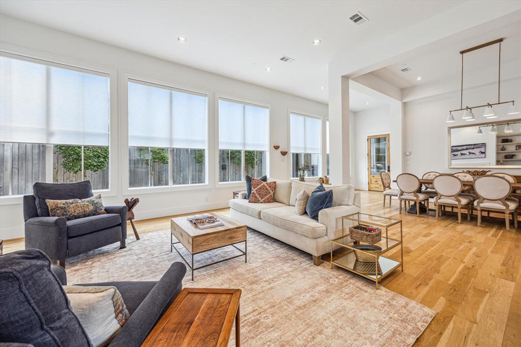 307 Aurora Street, Houston, Texas image 10