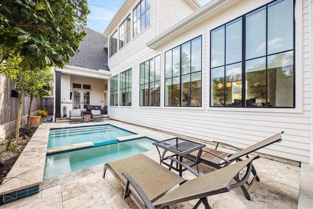 307 Aurora Street, Houston, Texas image 36