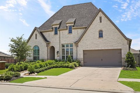 A home in Missouri City