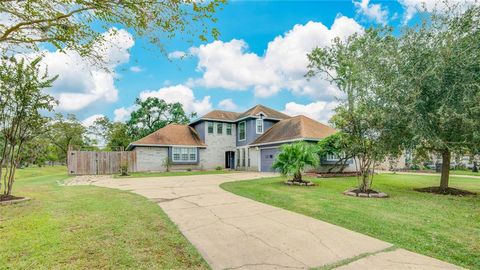 A home in Lake Jackson