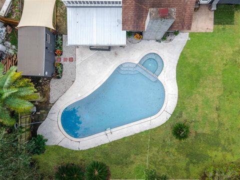 A home in Lake Jackson