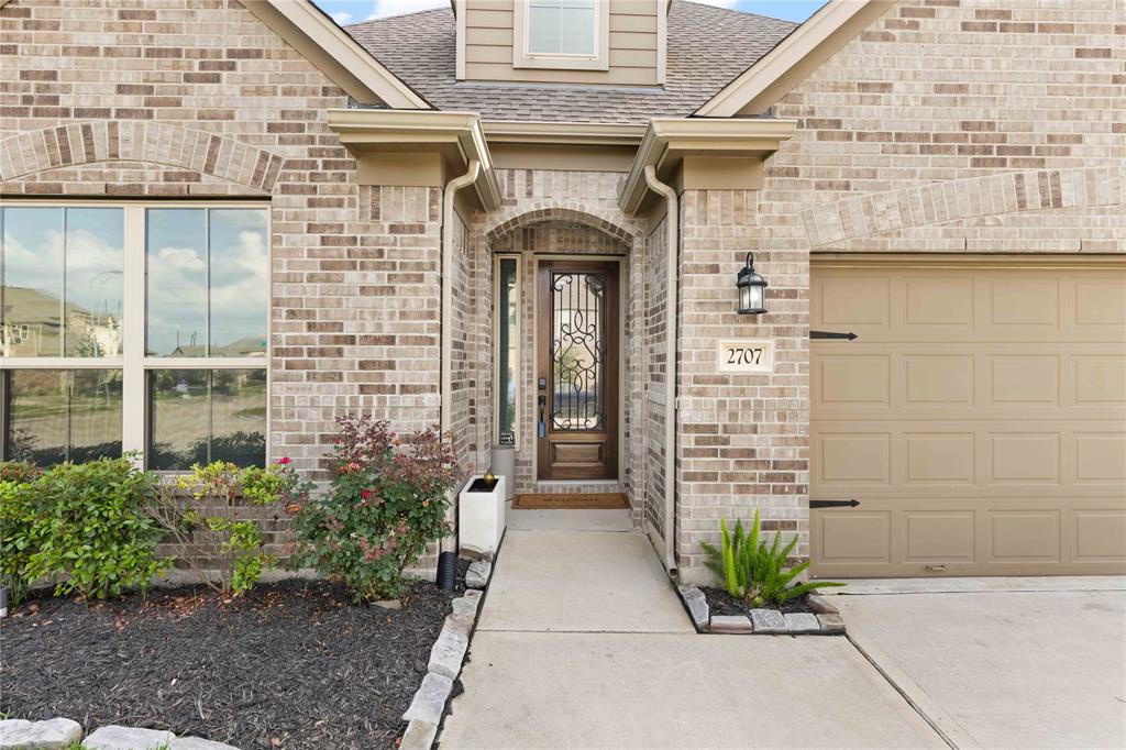 2707 Wollemi Pine Trail, Katy, Texas image 2
