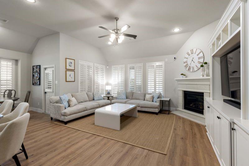 2707 Wollemi Pine Trail, Katy, Texas image 9