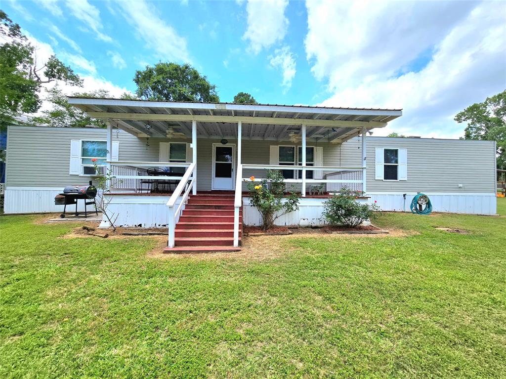 51 Bluewater Drive, Point Blank, Texas image 5