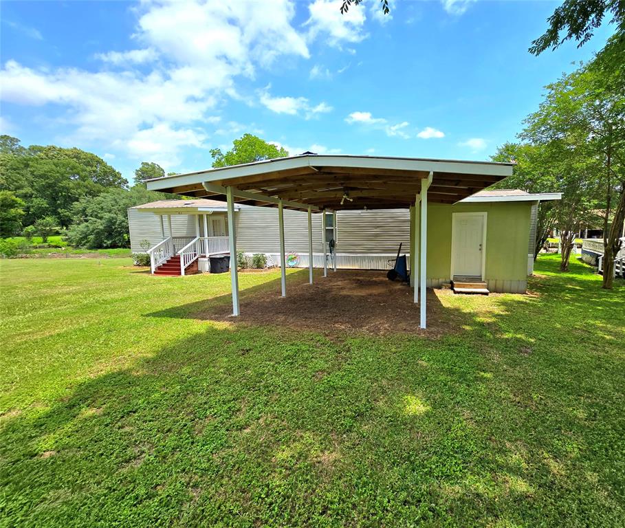 51 Bluewater Drive, Point Blank, Texas image 2