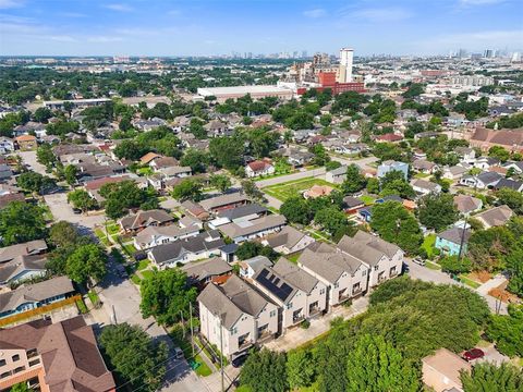 Townhouse in Houston TX 97 Sidney Street.jpg