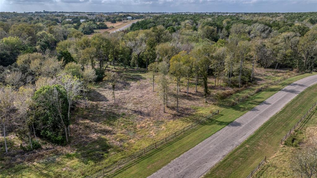 8071 Timber Bridge Lane, Chappell Hill, Texas image 3