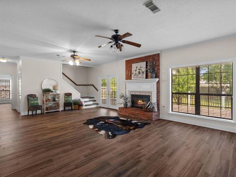 1400 Oak Hollow Drive Dickinson TX 77539