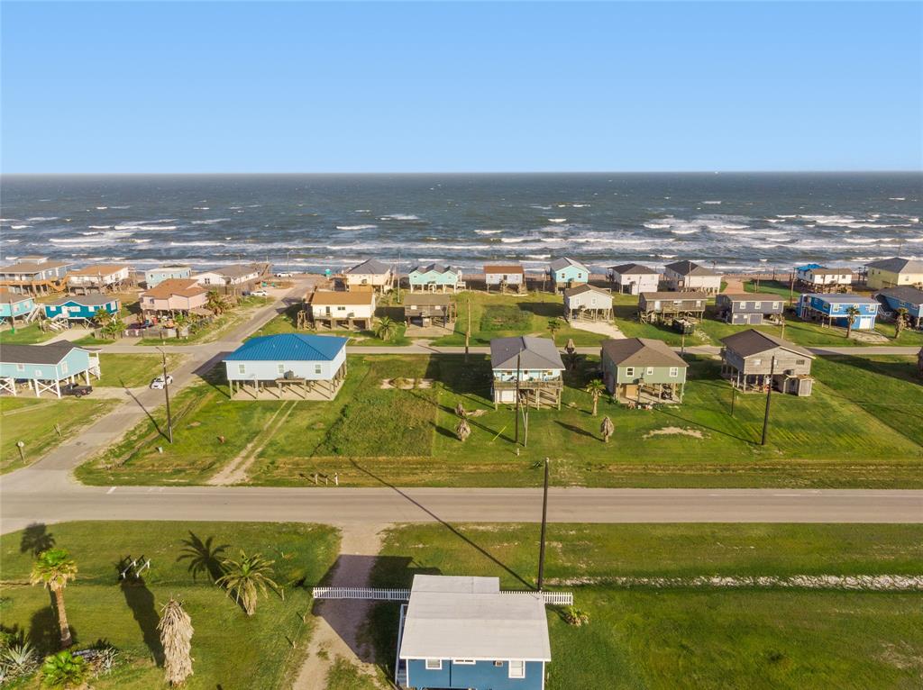 512 Surf Drive, Freeport, Texas image 20