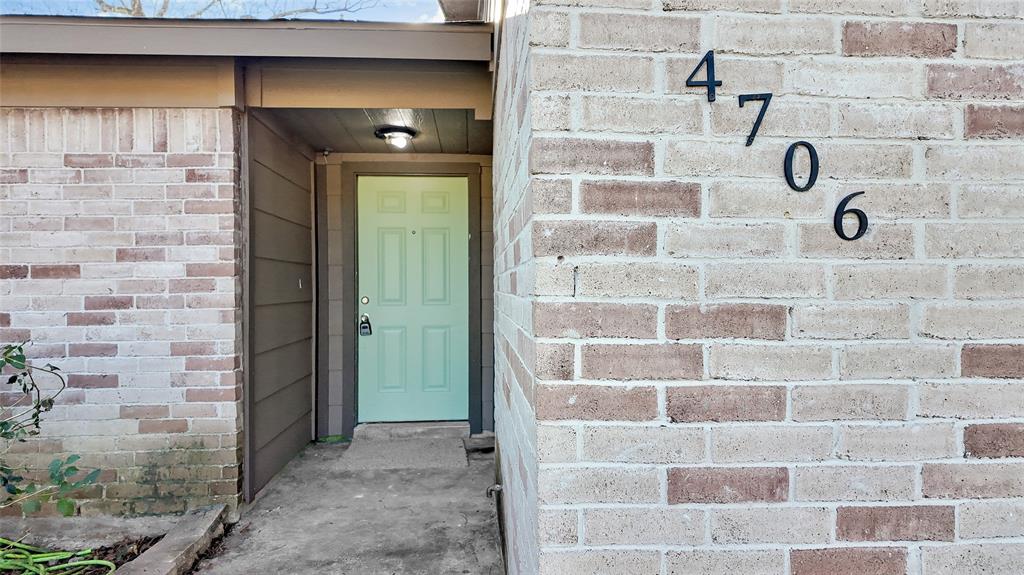 4706 Glendower Drive