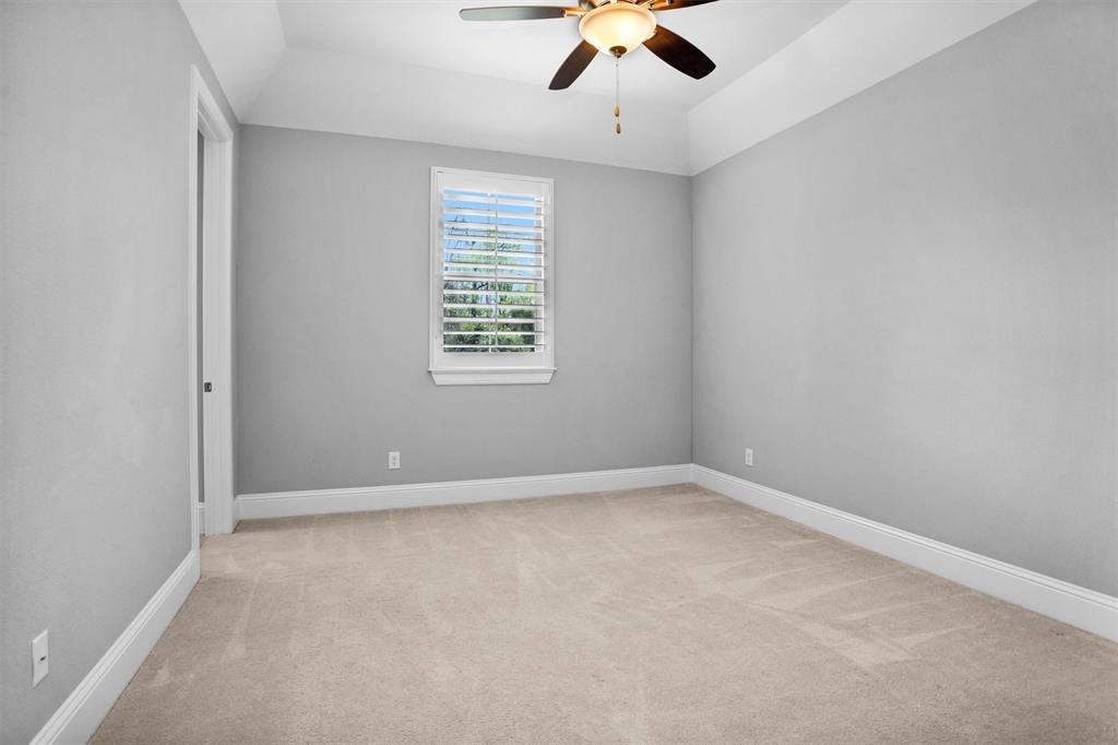 27016 Hidden Grove Landing Drive, Spring, Texas image 38