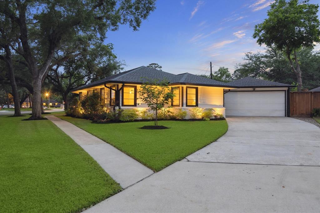 8518 Westview Drive