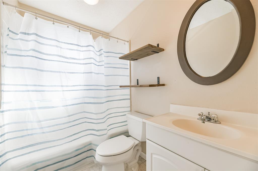 4211 Lucian Lane, Friendswood, Texas image 28