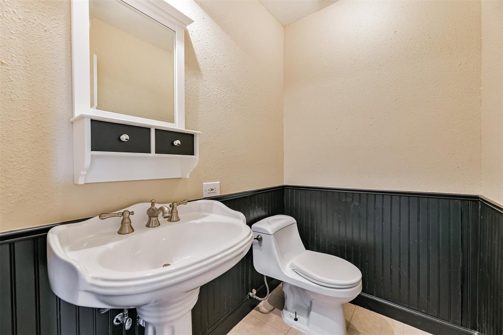 4211 Lucian Lane, Friendswood, Texas image 22